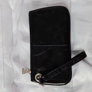 WCM ITALIAN LEATHER WRISTLET IN BLACK